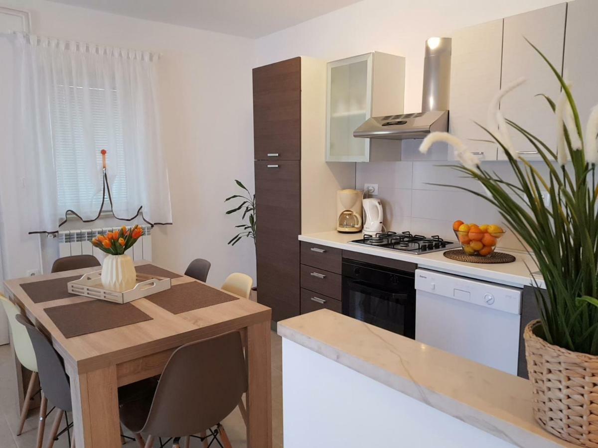 Apartman Ruza 1 Poljane 外观 照片